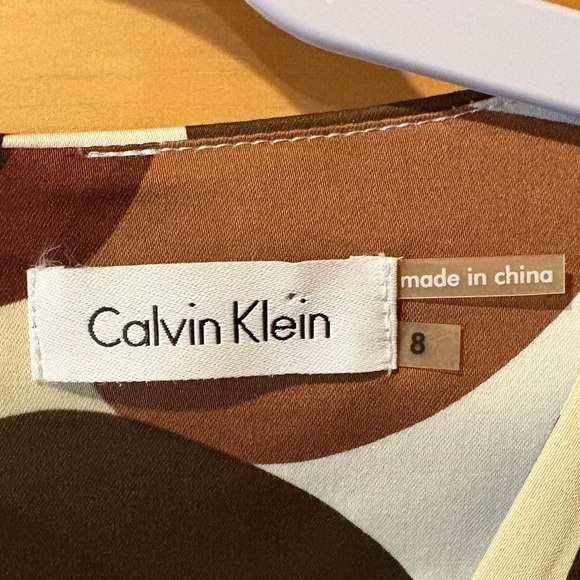 Calvin Klein Women's Brown Geometric Floral Sleeveless Dress size 8 NWT - Picture 4 of 10